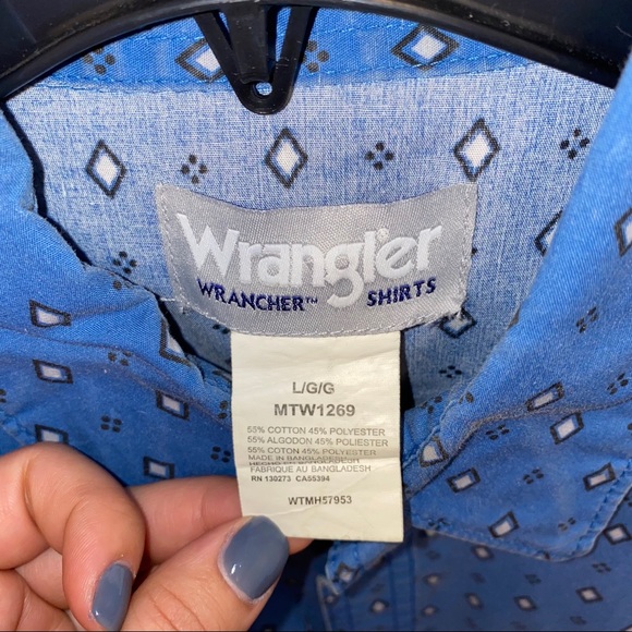 Wrangler Button Down - Picture 3 of 3